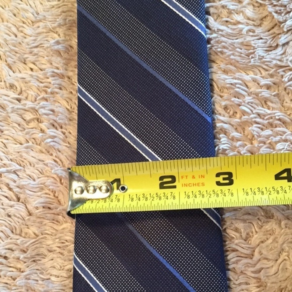 KENNETH COLE Necktie - Picture 4 of 6